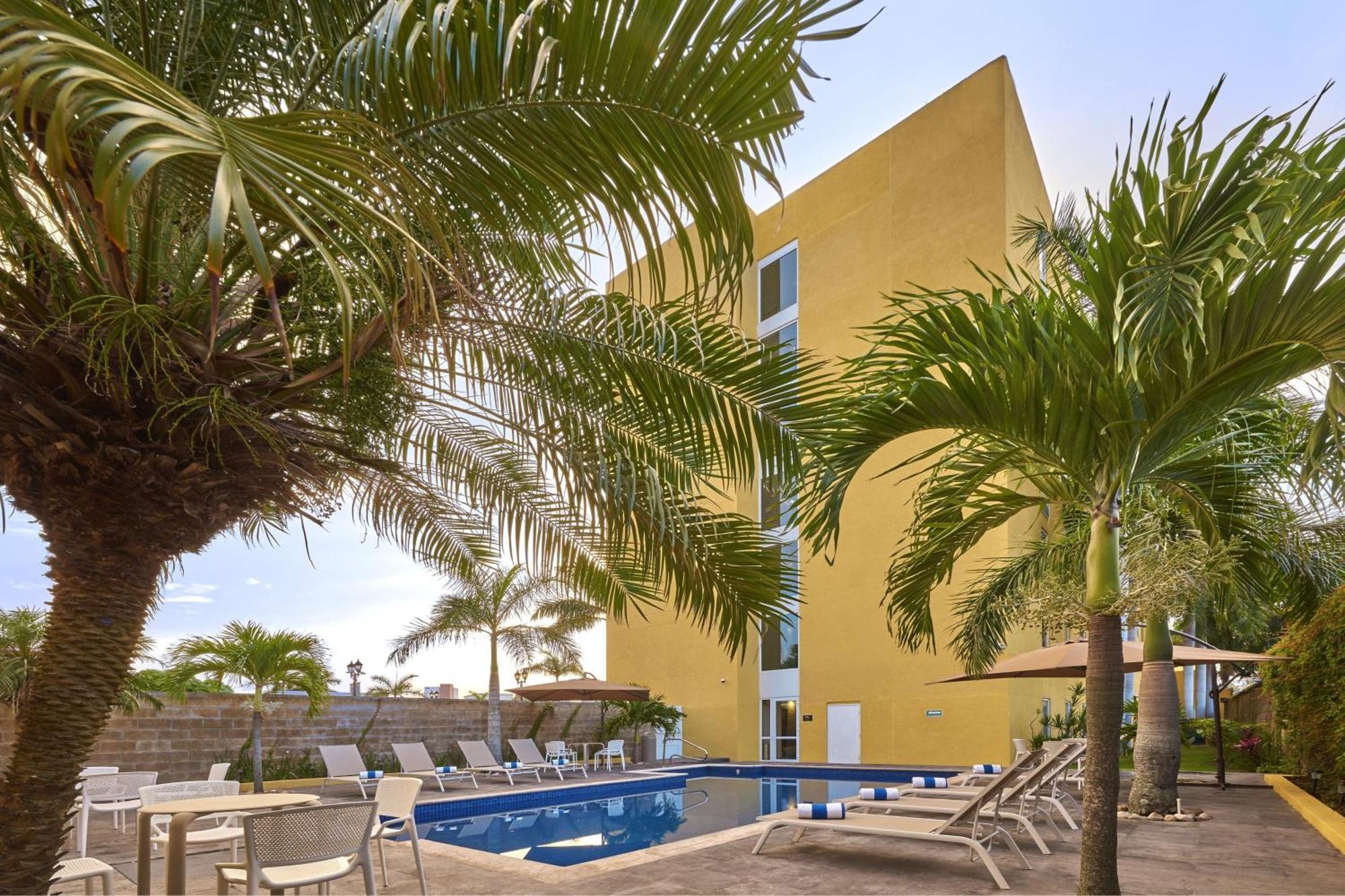 City Express By Marriott Tampico Buitenkant foto