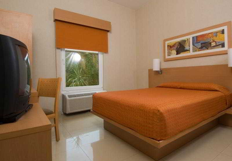 City Express By Marriott Tampico Buitenkant foto
