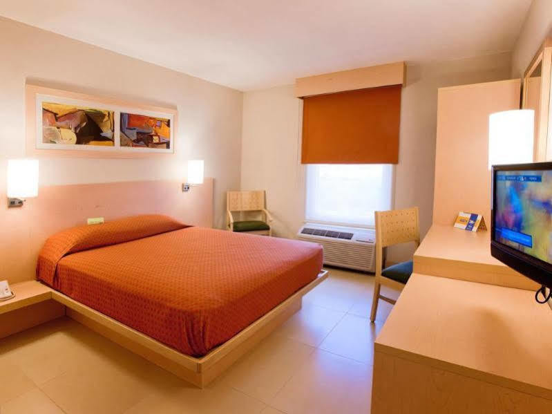 City Express By Marriott Tampico Buitenkant foto